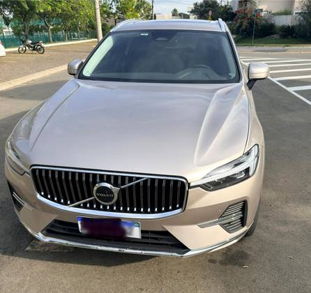 VOLVO XC60 2.0 T8 RECHARGE PLUS AWD GEARTRONIC VOLVO XC60 2.0 T8 RECHARGE PLUS AWD GEARTRONIC